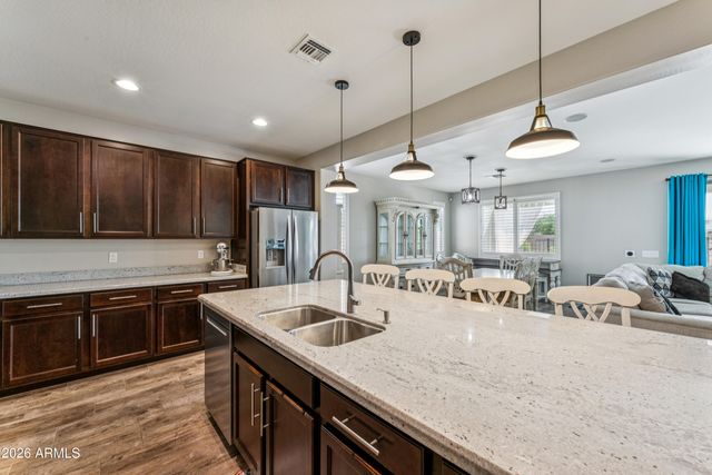 22547 E SONOQUI Boulevard, Queen Creek, AZ 85142