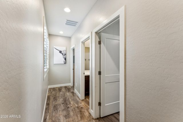 22547 E SONOQUI Boulevard, Queen Creek, AZ 85142