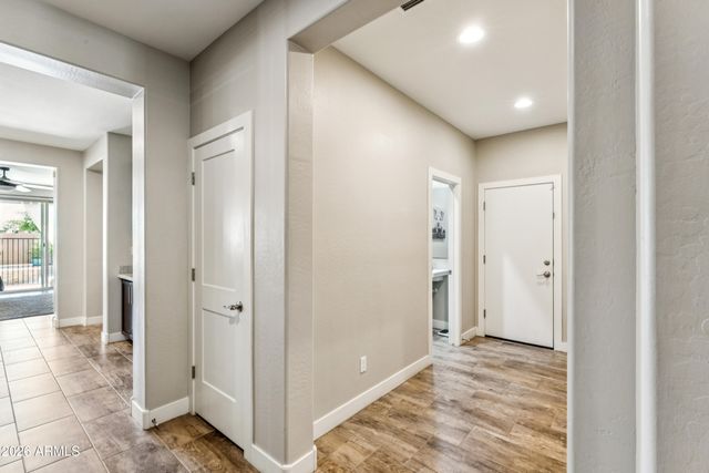 22547 E SONOQUI Boulevard, Queen Creek, AZ 85142