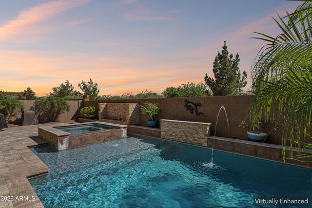 22547 E SONOQUI Boulevard, Queen Creek, AZ 85142