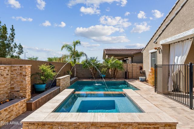 22547 E SONOQUI Boulevard, Queen Creek, AZ 85142