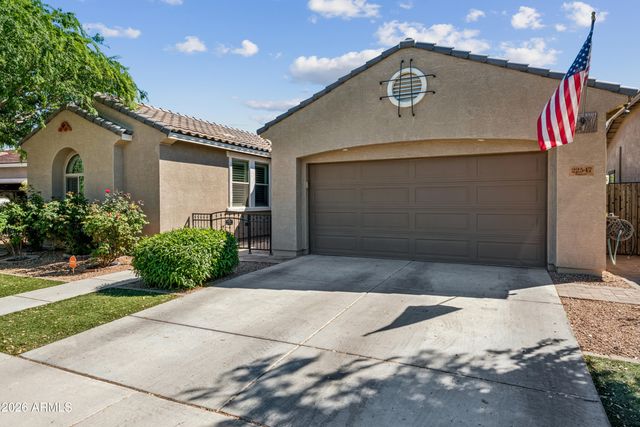 22547 E SONOQUI Boulevard, Queen Creek, AZ 85142