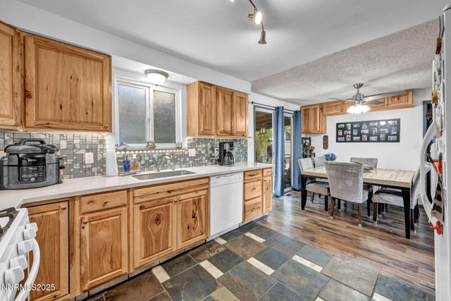 1852 Mountain Street, Carson City, NV 89703