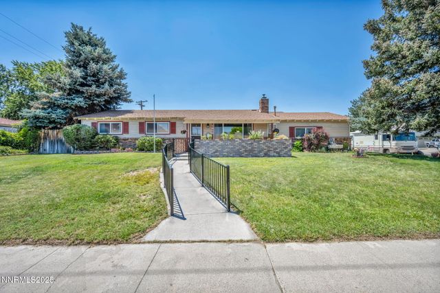 1852 Mountain Street, Carson City, NV 89703