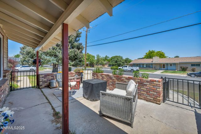 1852 Mountain Street, Carson City, NV 89703