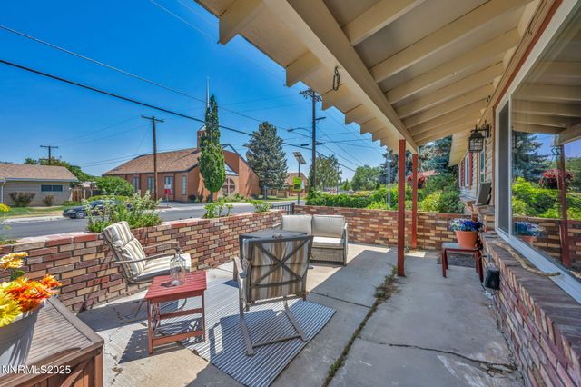 1852 Mountain Street, Carson City, NV 89703