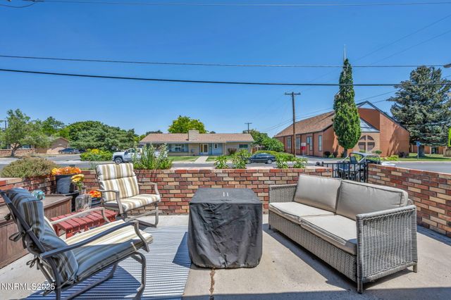 1852 Mountain Street, Carson City, NV 89703