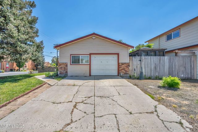 1852 Mountain Street, Carson City, NV 89703