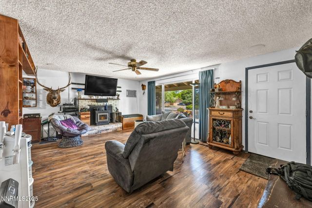 1852 Mountain Street, Carson City, NV 89703