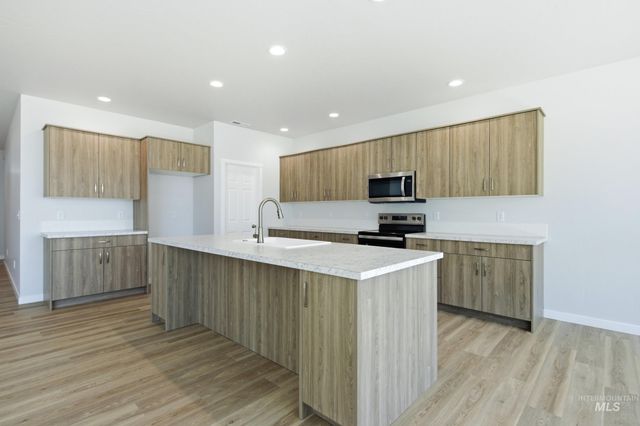 13649 Inman Ct, Caldwell, ID 83607