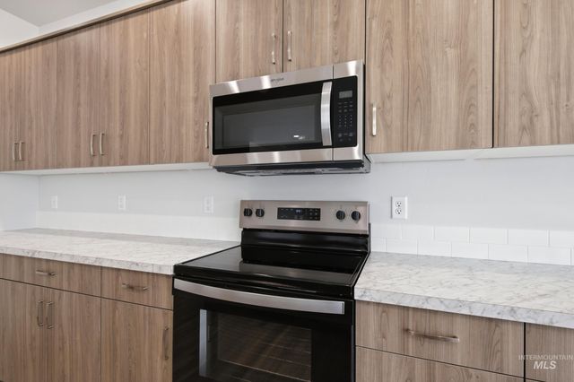 13649 Inman Ct, Caldwell, ID 83607