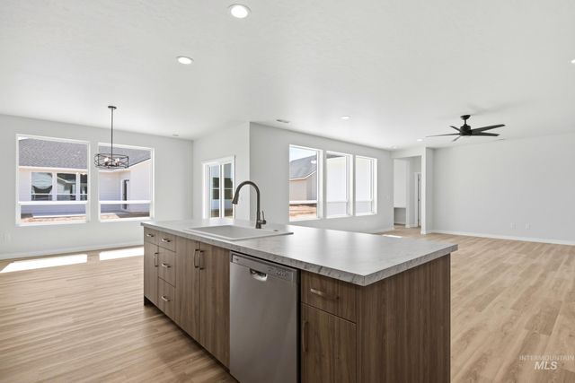 13649 Inman Ct, Caldwell, ID 83607