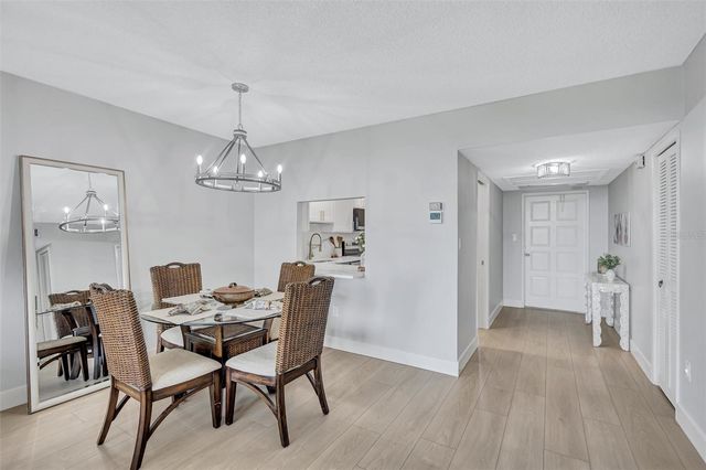 7461 W COUNTRY CLUB DRIVE N 408, Sarasota, FL 34243