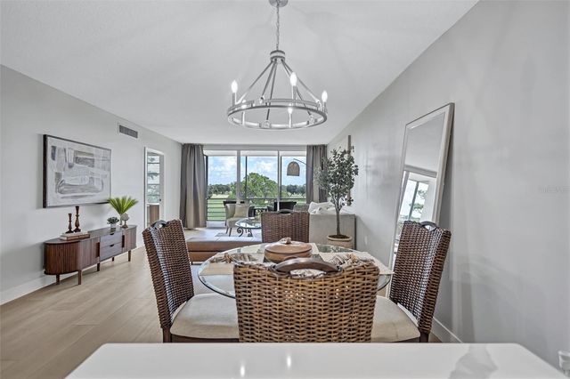 7461 W COUNTRY CLUB DRIVE N 408, Sarasota, FL 34243