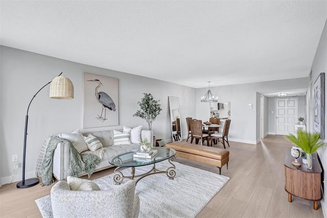 7461 W COUNTRY CLUB DRIVE N 408, Sarasota, FL 34243
