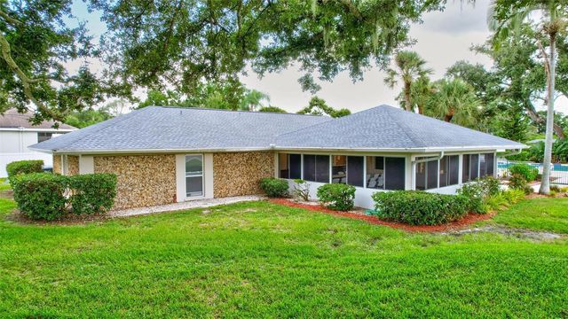 7461 W COUNTRY CLUB DRIVE N 408, Sarasota, FL 34243