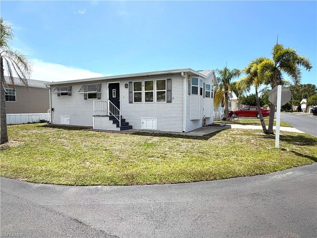 4501 Robert E Lee BLVD E, Estero, FL 33928