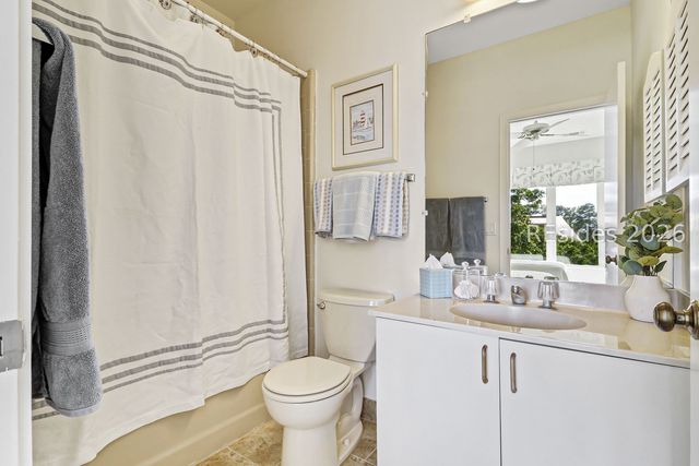 5 Newport Dr Apt 1206, Hilton Head Island, SC 29928