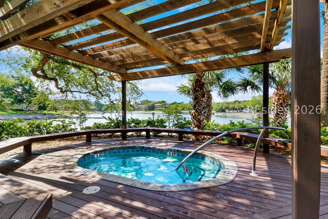 5 Newport Dr Apt 1206, Hilton Head Island, SC 29928