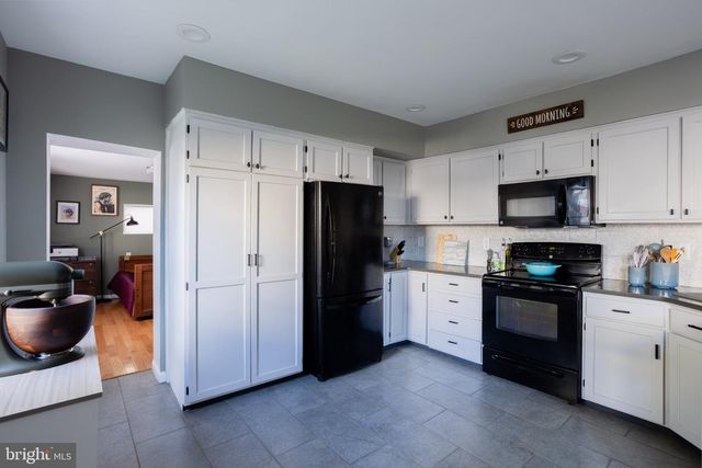 32 JEFFERSON AVE, Eagleville, PA 19403