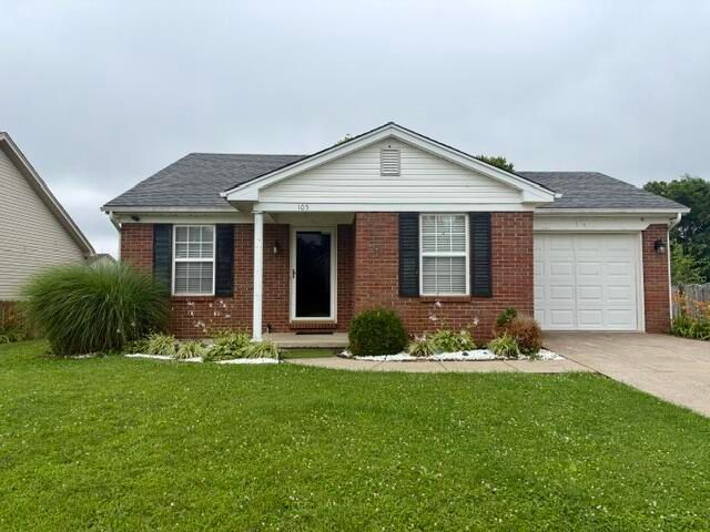 105 Charmac Road, Versailles, KY 40383