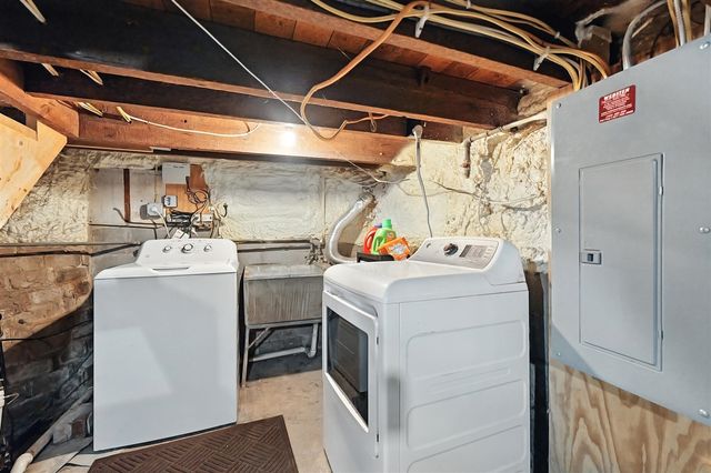 210 Drew Street, Paw Paw, MI 49079