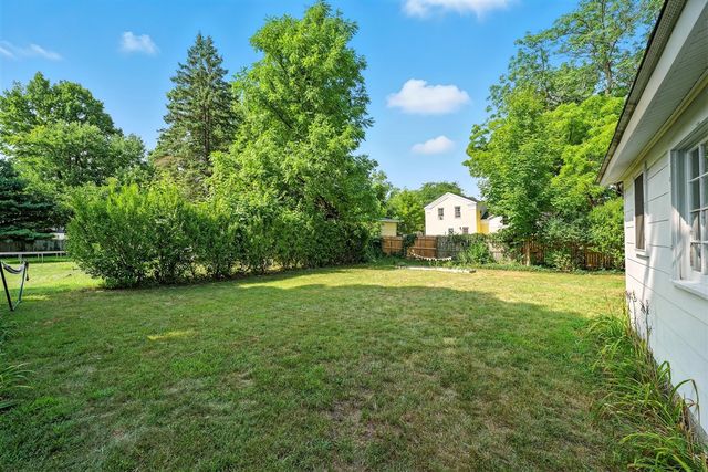 210 Drew Street, Paw Paw, MI 49079