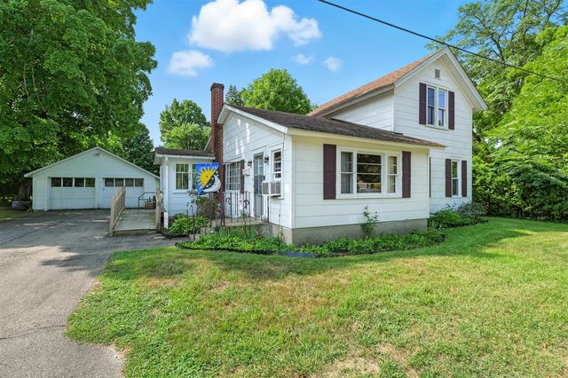 210 Drew Street, Paw Paw, MI 49079