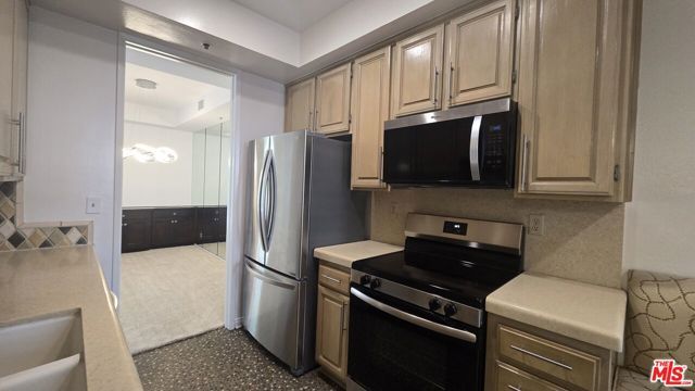 2131 Century Park Lane 212, Los Angeles, CA 90067