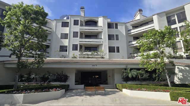 2131 Century Park Lane 212, Los Angeles, CA 90067