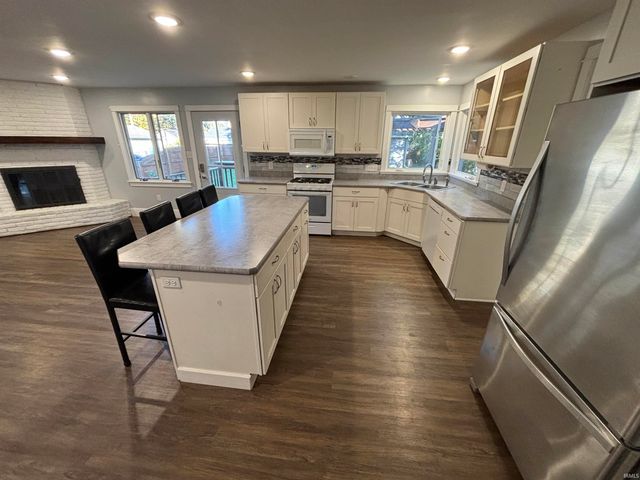 620 S 7th Street, Goshen, IN 46526