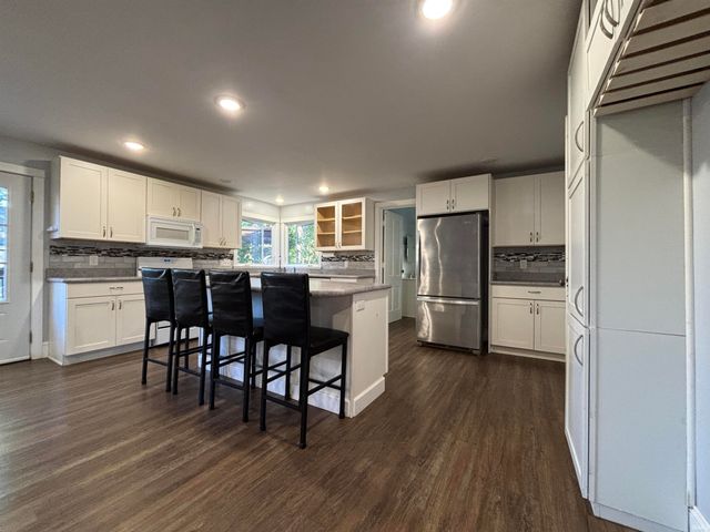 620 S 7th Street, Goshen, IN 46526