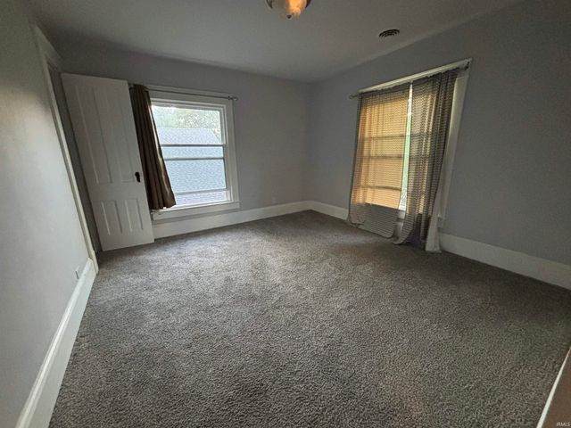 620 S 7th Street, Goshen, IN 46526