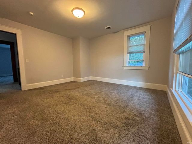 620 S 7th Street, Goshen, IN 46526