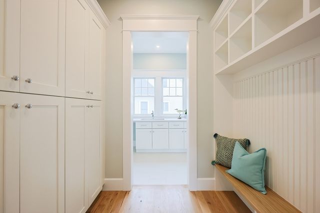 28 Quaker Run, Mashpee, MA 02649