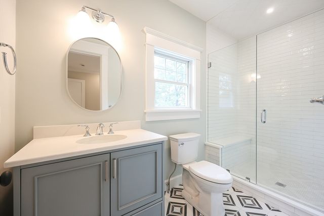 28 Quaker Run, Mashpee, MA 02649