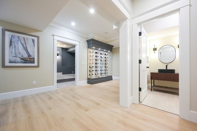 28 Quaker Run, Mashpee, MA 02649