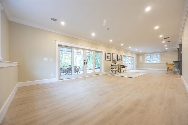 28 Quaker Run, Mashpee, MA 02649