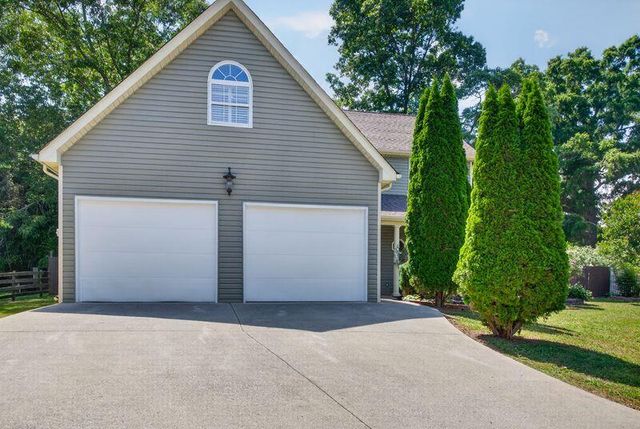 112 Dogwood Trail, Chickamauga, GA 30707