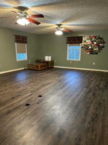 927 Tuggle Road, Danville, KY 40422
