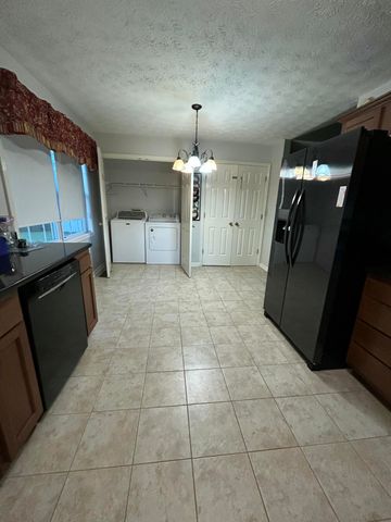 927 Tuggle Road, Danville, KY 40422