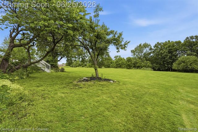 30785 Mystic Forest Drive, Farmington, MI 48331