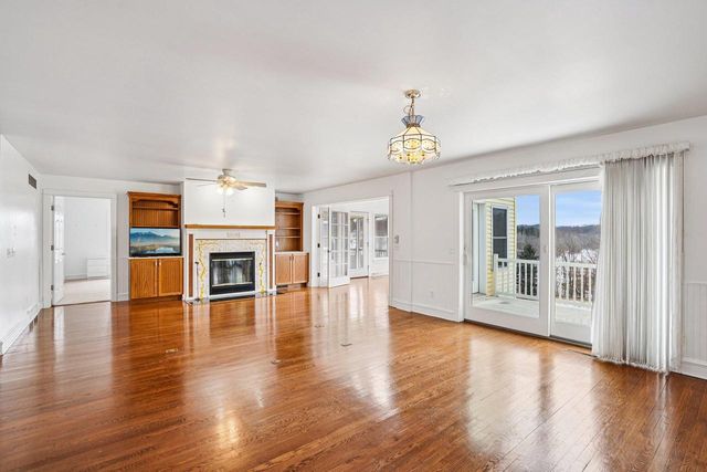 S1135 Rhine Drive, La Valle, WI 53941