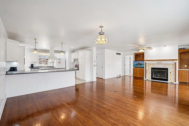 S1135 Rhine Drive, La Valle, WI 53941