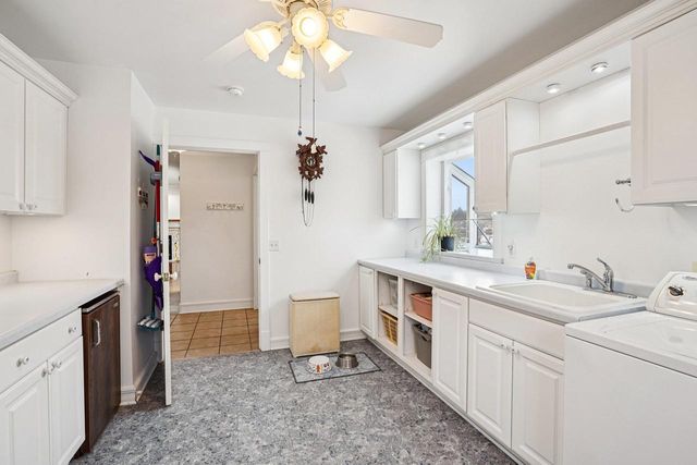 S1135 Rhine Drive, La Valle, WI 53941