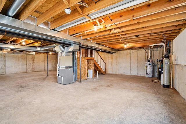 S1135 Rhine Drive, La Valle, WI 53941