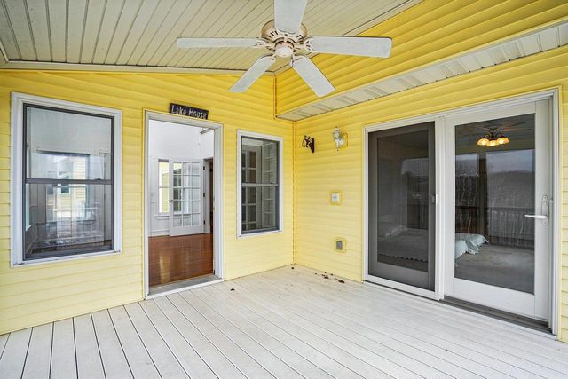 S1135 Rhine Drive, La Valle, WI 53941