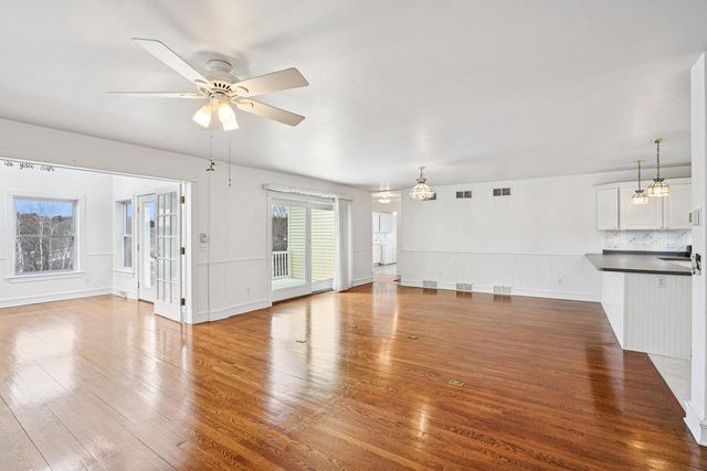 S1135 Rhine Drive, La Valle, WI 53941