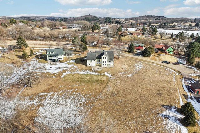 S1135 Rhine Drive, La Valle, WI 53941