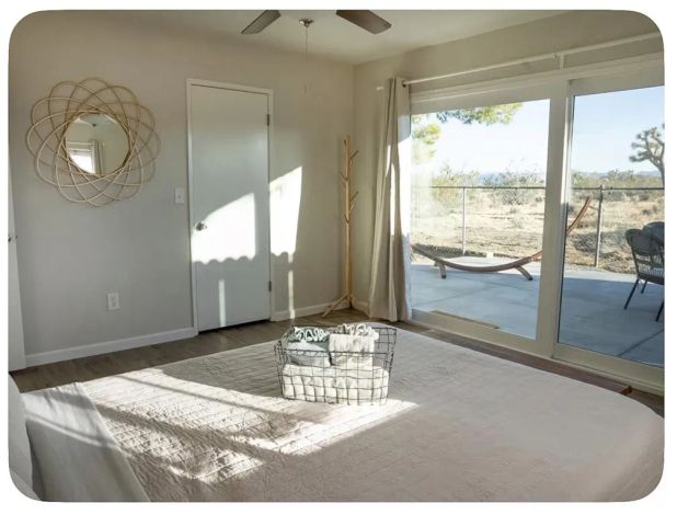 3893 Manchester Avenue, Yucca Valley, CA 92284